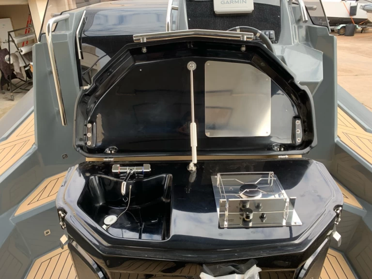 Pronájem Polotuhá loď v Ajaccio -Salpa SALPA 30