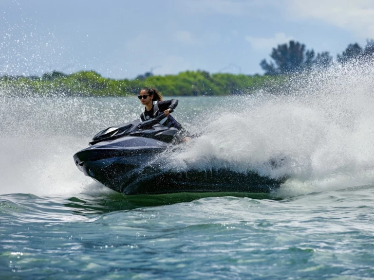 Pronájem jachty v Fréjus -Sea-Doo RXT X 325 rs na Samboatu
