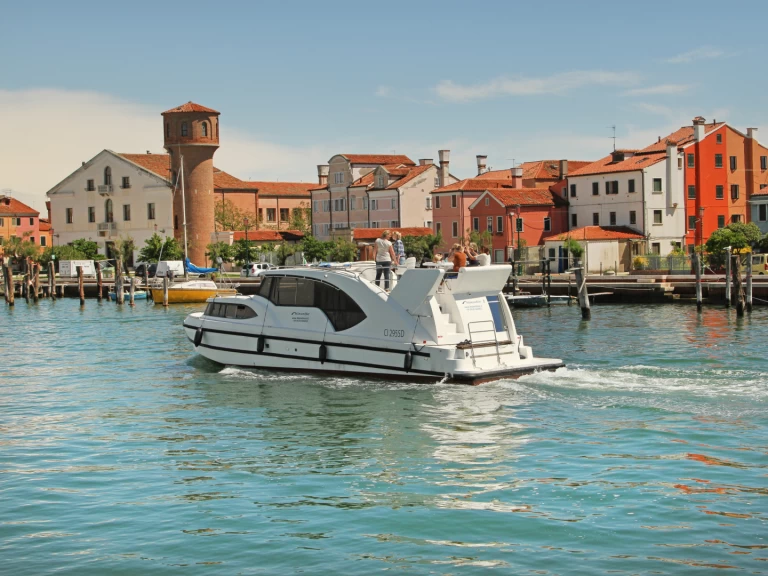 Pronájem lodi Houseboat Holidays Italia Minuetto 6+ v Casale sul Sile na Samboatu