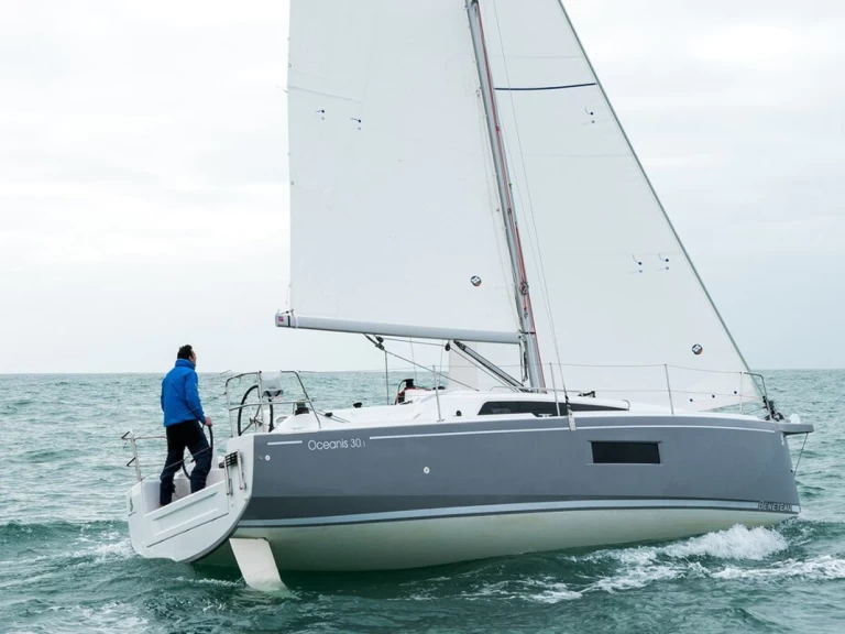 Pronájem Plachetnice Bénéteau s licencí