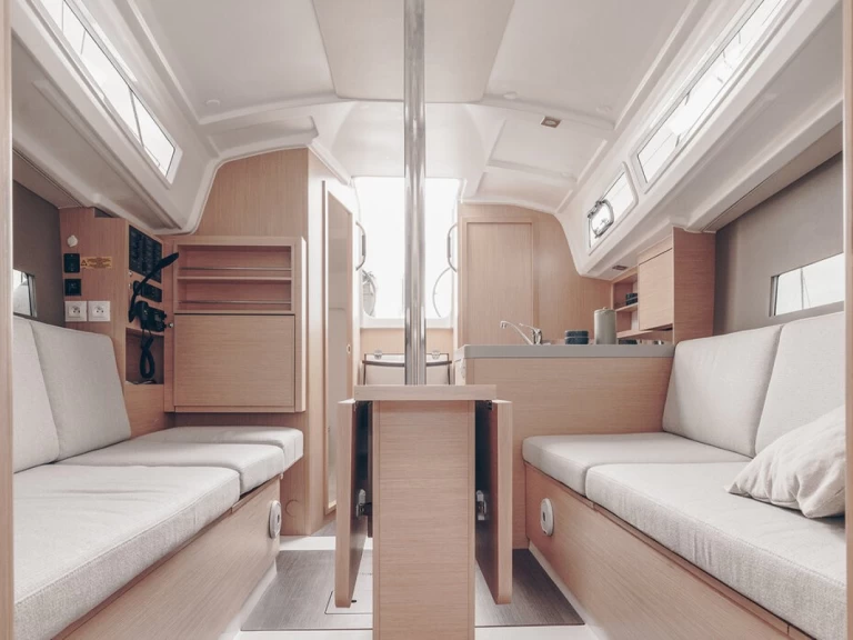 Pronájem jachty v Road Town -Bénéteau Oceanis 30.1 na Samboatu