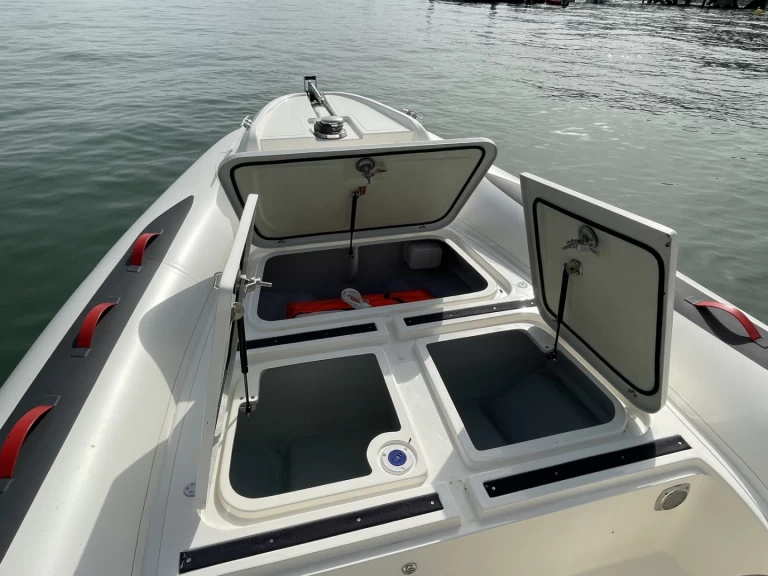 Pronájem lodi Bsc BSC 65 v Grand Piquey na Samboatu