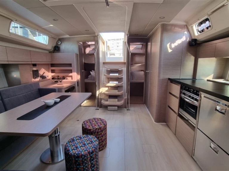 Plachetnice k pronájmu v Pula za nejlepší cenu