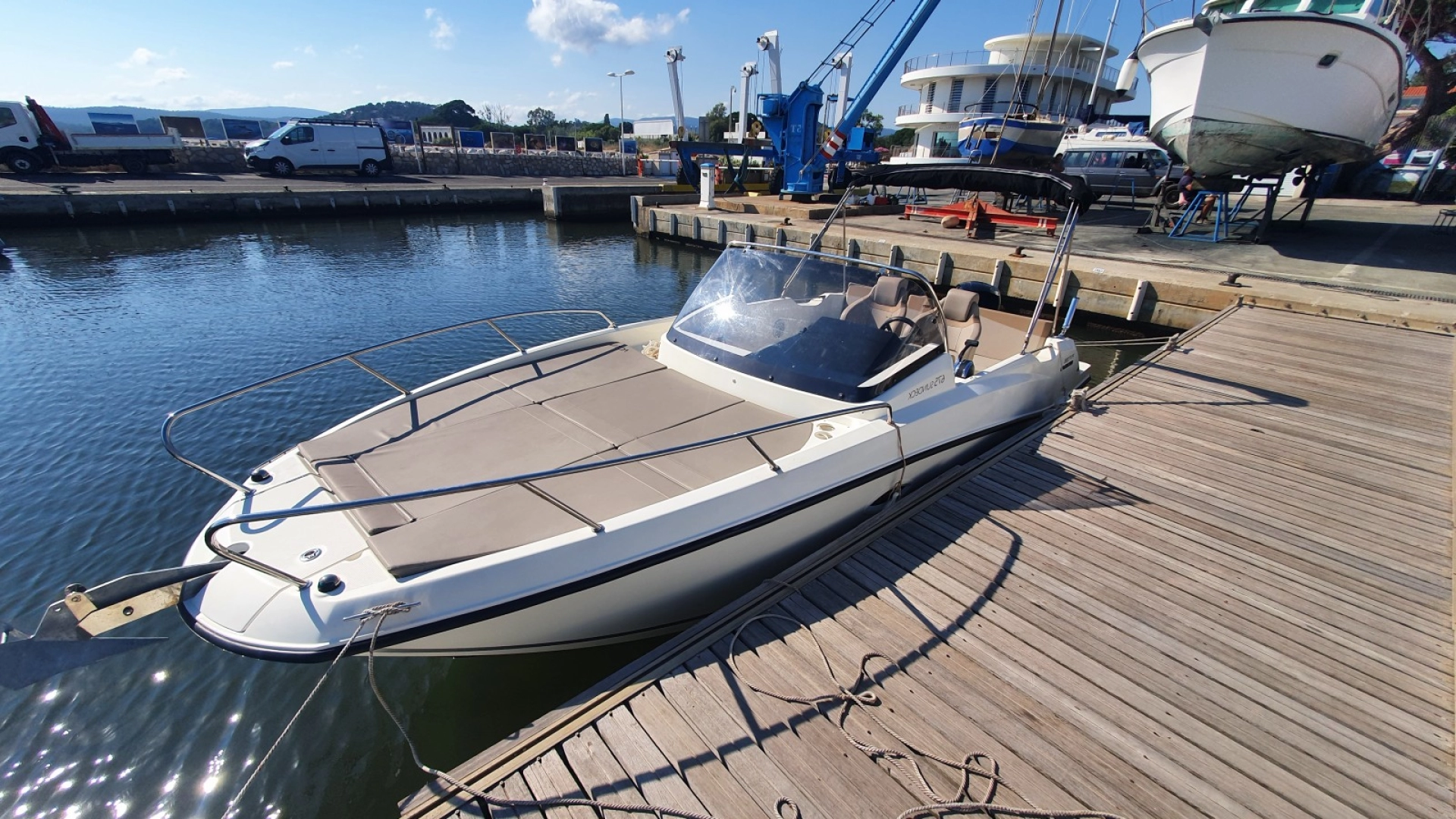 Pronájem Motorová loď v La Londe-les-Maures -Quicksilver Activ 675 Sundeck Sport