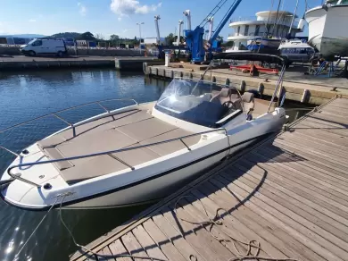 Pronájem Motorová loď v La Londe-les-Maures -Quicksilver Activ 675 Sundeck Sport