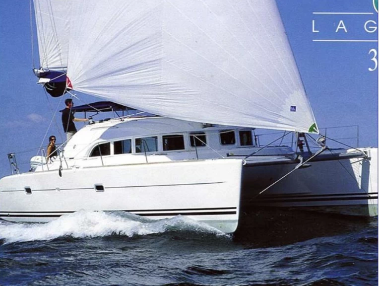 Pronájem lodi Lefkáda lákavé ceny Lagoon 380/4 cab