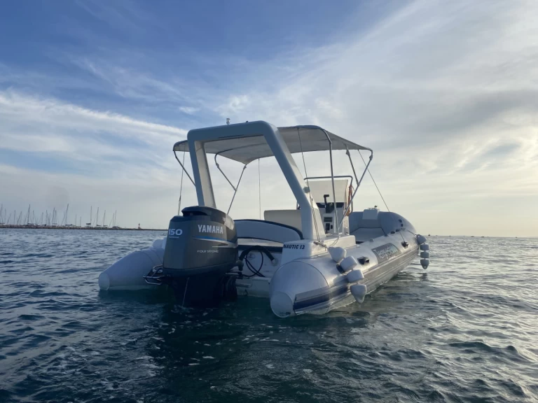 Pronájem lodi Capelli Capelli 625 v Port-Camargue na Samboatu