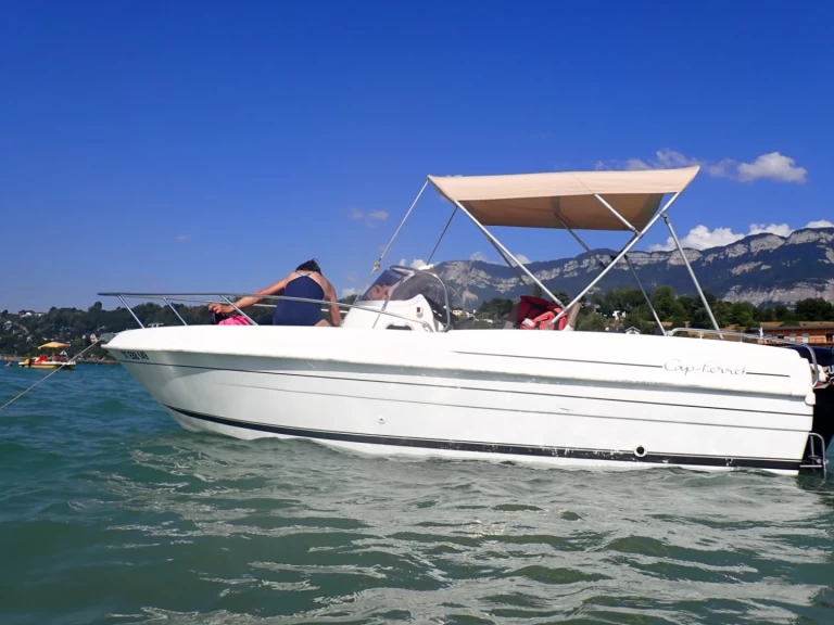 Pronájem lodi Aix-les-Bains lákavé ceny Cap Ferret 552 Sun Deck