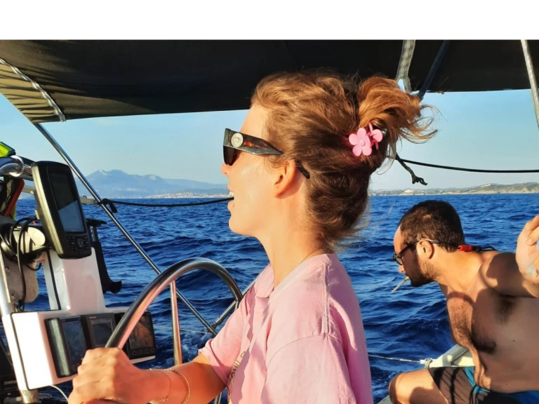 Kirie Feeling 486 jednotlivci a charterové společnosti v Le Marin