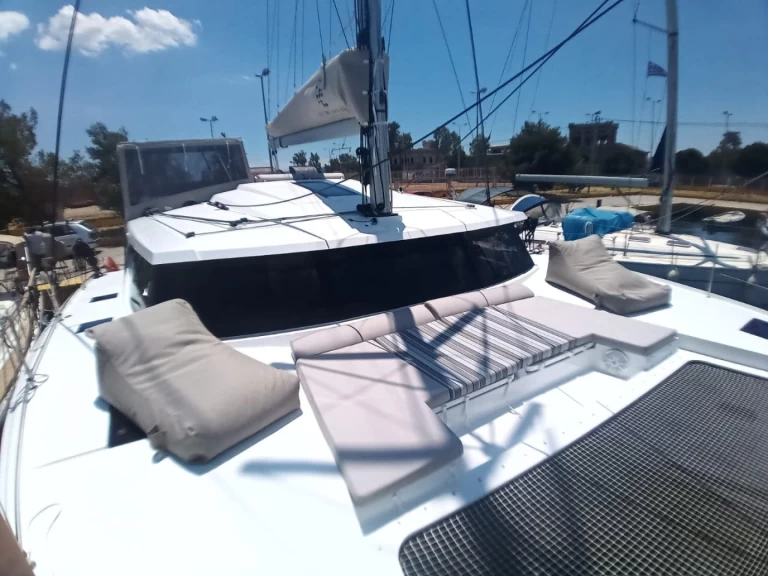Pronájem Katamarán Fountaine Pajot s licencí