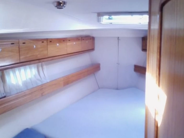 Pronájem jachty v Rhodos -Bavaria Bavaria 39 Cruiser na Samboatu