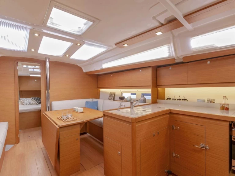 Pronajmout Plachetnice se skipperem či ne Dufour v Trogir