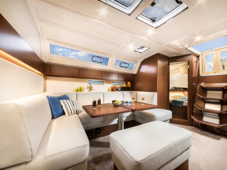 Pronájem lodi Pula lákavé ceny Cruiser 46 Style