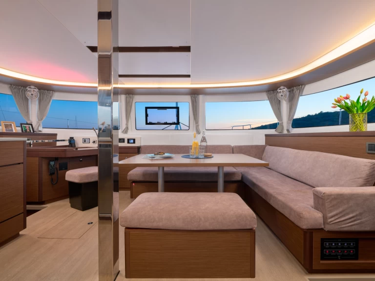 Pronájem jachty v Trogir -Lagoon Lagoon 46 na Samboatu