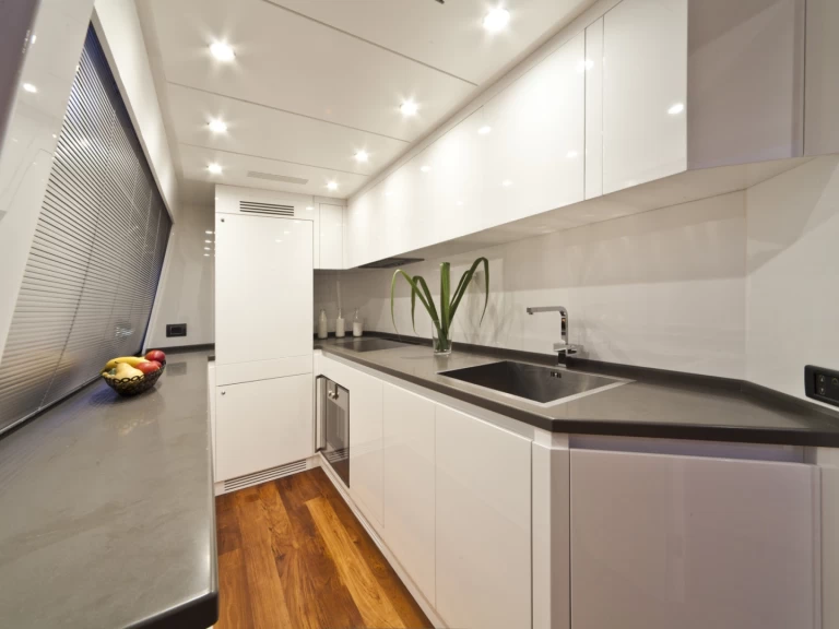 Pronájem lodi Abacus Abacus 78 Fly v Donji Seget na Samboatu