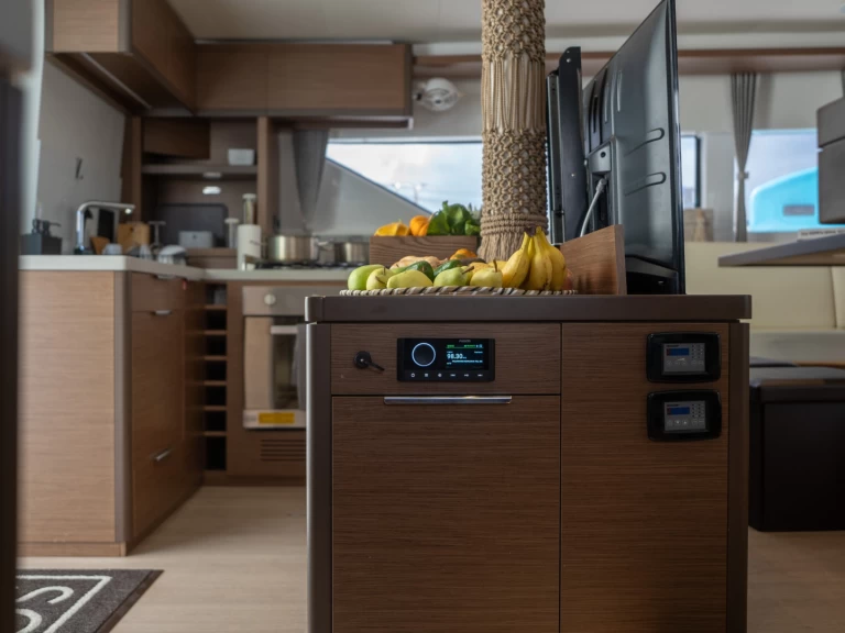 Pronájem jachty v Paleros -Lagoon Lagoon 50 na Samboatu