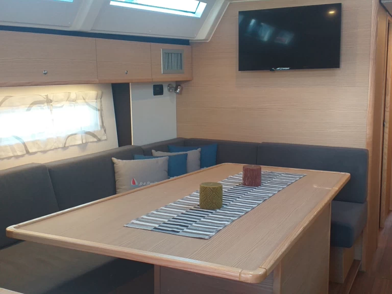 Pronajmout si D&D Yacht D&D Kufner 50 I. v Trogir