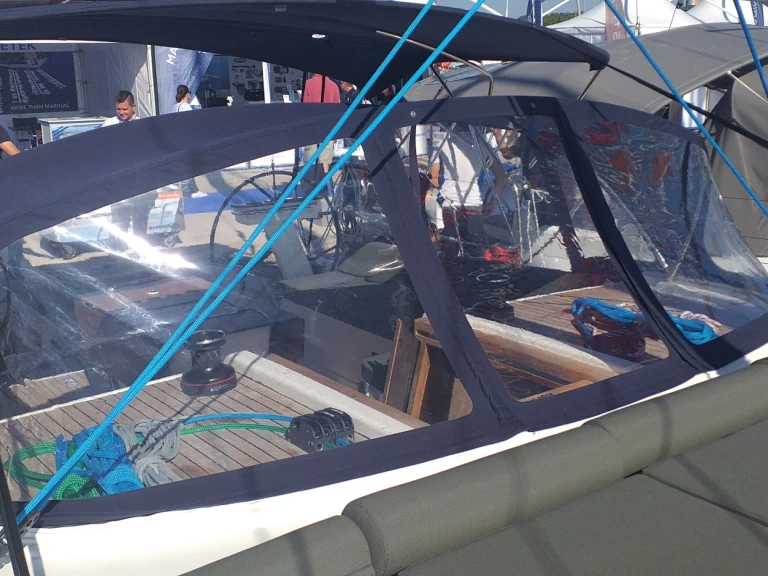 D&D Yacht D&D Kufner 50 I. jednotlivci a charterové společnosti v Trogir