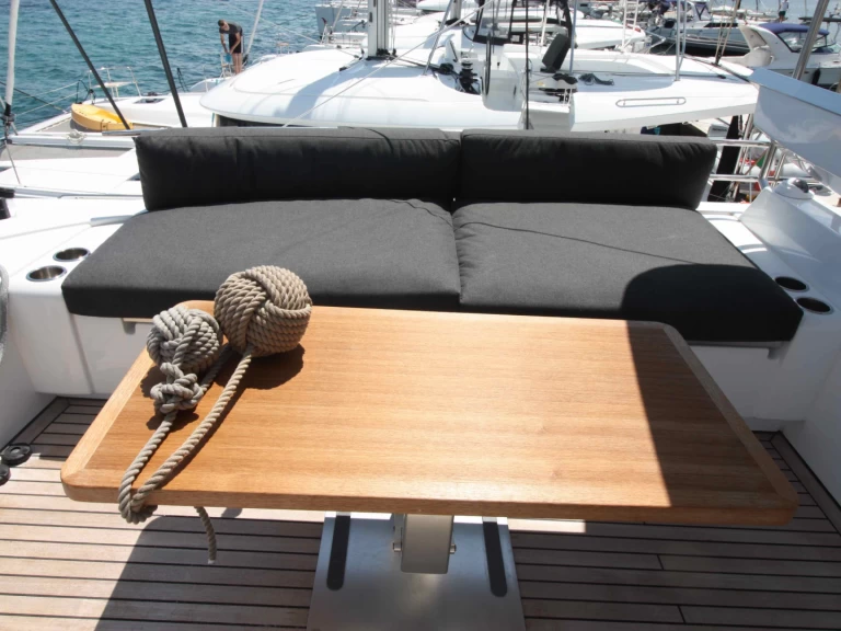 Lagoon Lagoon 620 jednotlivci a charterové společnosti v Antigua Island