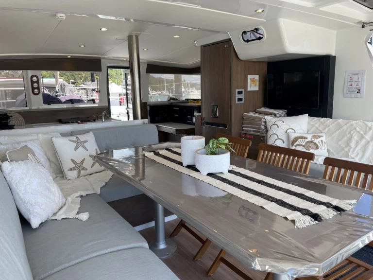 Pronájem lodi Airlie Beach lákavé ceny Bali 4.2