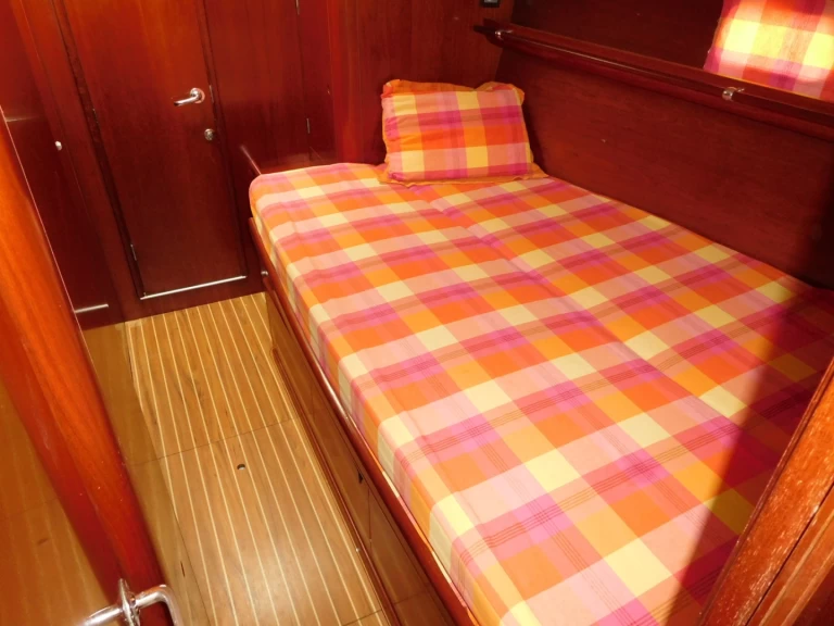 Bénéteau Beneteau 50 jednotlivci a charterové společnosti v Saint-François