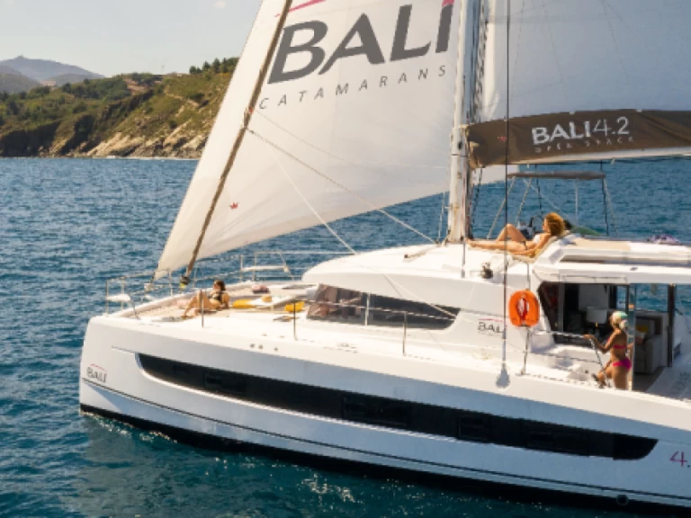 Katamarán k pronájmu v Hyeres za nejlepší cenu