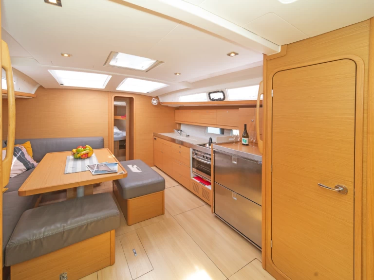 Pronájem Plachetnice v Alimos -Dufour Dufour 460 Grand Large