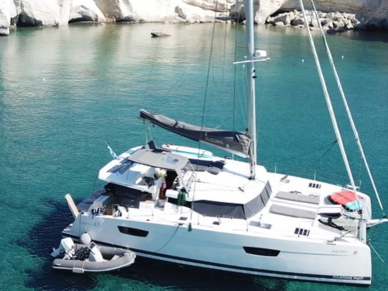Pronajmout si Fountaine Pajot Saona 47 v Pýlos