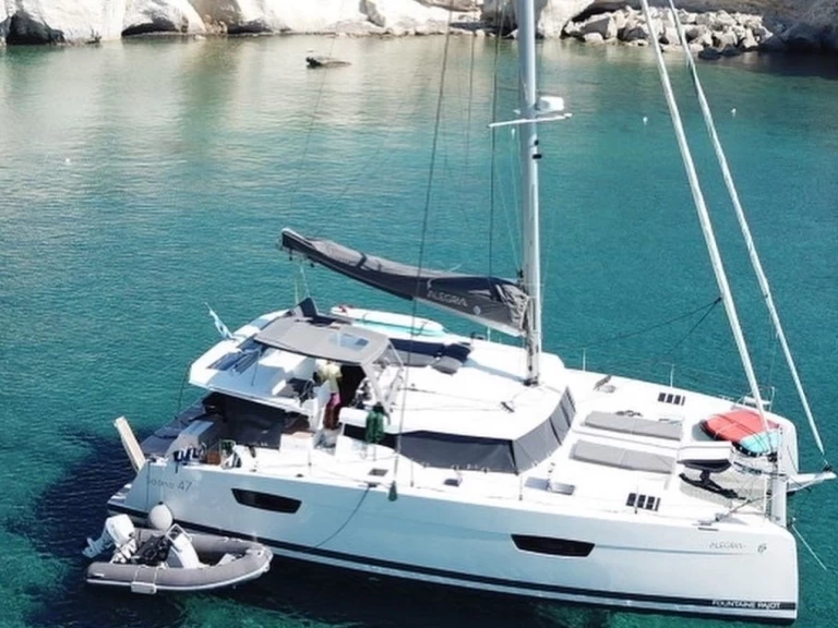 Pronájem lodi Fountaine Pajot Saona 47 v Adámas na Samboatu