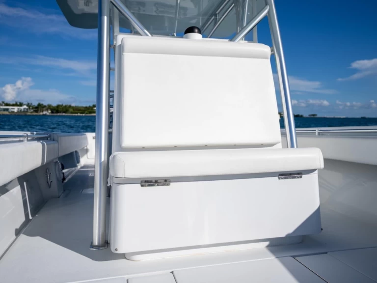 Pronajmout Jachta se skipperem či ne Contender v Gustavia