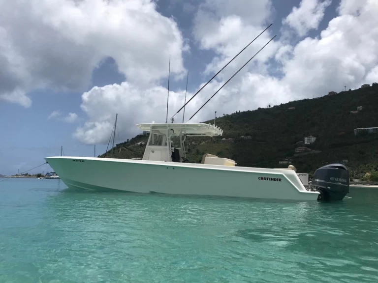 Pronájem Jachta Contender s licencí