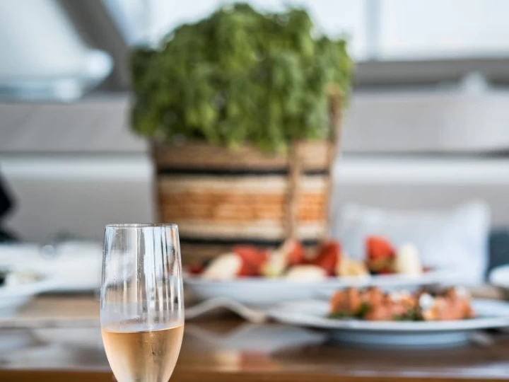 Pronájem jachty v Elliniko  -Lagoon Lagoon Sixty 5 na Samboatu