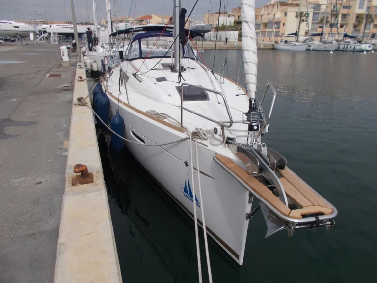Pronájem lodi Golfo Aranci lákavé ceny Sun Odyssey 419