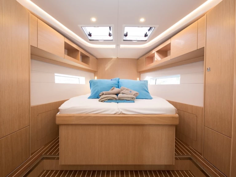 Pronájem Plachetnice Bavaria s licencí