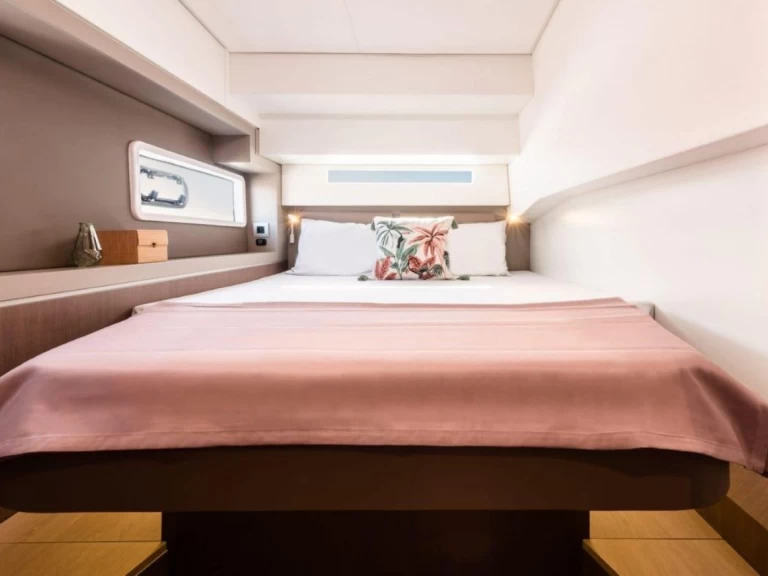 Pronájem Katamarán Bali s licencí