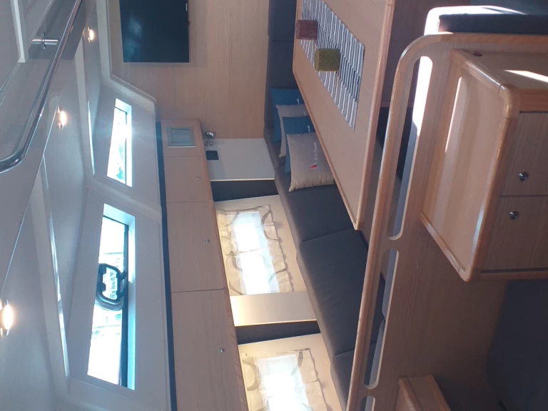 Plachetnice k pronájmu v Trogir za nejlepší cenu