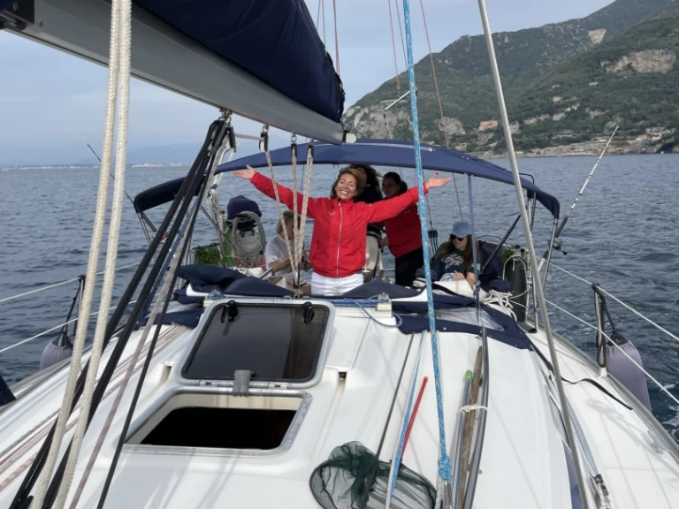 Pronájem jachty v Castellammare di Stabia -Bavaria Bavaria 37 na Samboatu