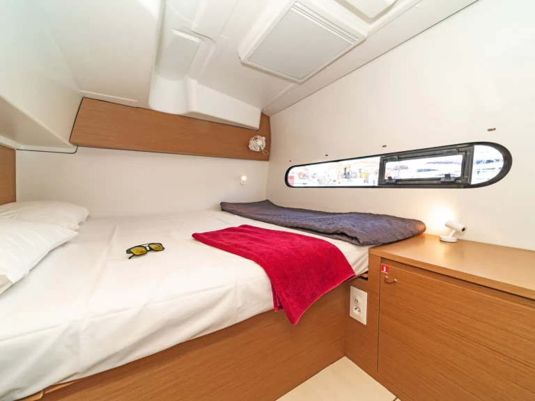 Pronájem lodi Excess Excess 11 v Deme of Volos na Samboatu