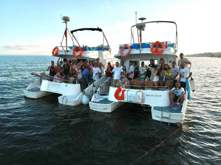 Pronajmout Motorová loď se skipperem či ne Fountaine Pajot v Belém