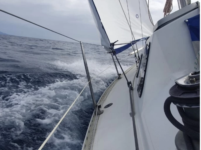 Pronájem Plachetnice Gibert Marine s licencí