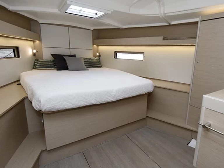 Pronájem lodi Bénéteau Oceanis 40.1 - Beneteau - First Line v Le Marin na Samboatu