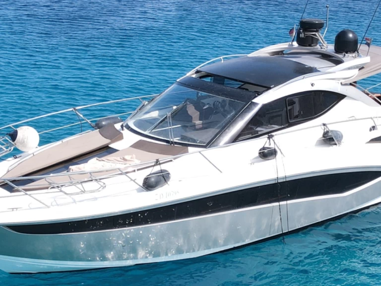 Pronájem lodi Galeon Galeon 385 HTS v Donji Seget na Samboatu