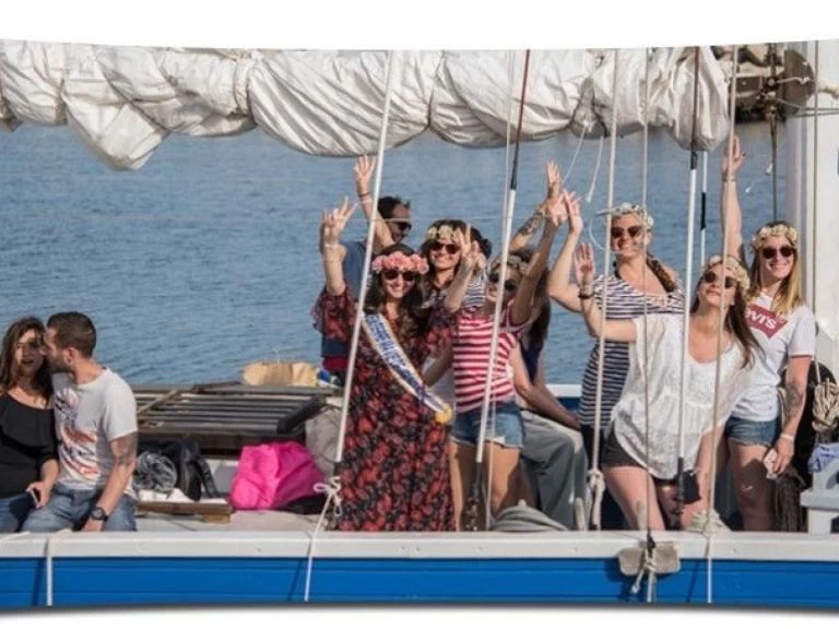 Pronájem Plachetnice v Marseille -CHANTIER NAVAL AVERSA AVERSA 23