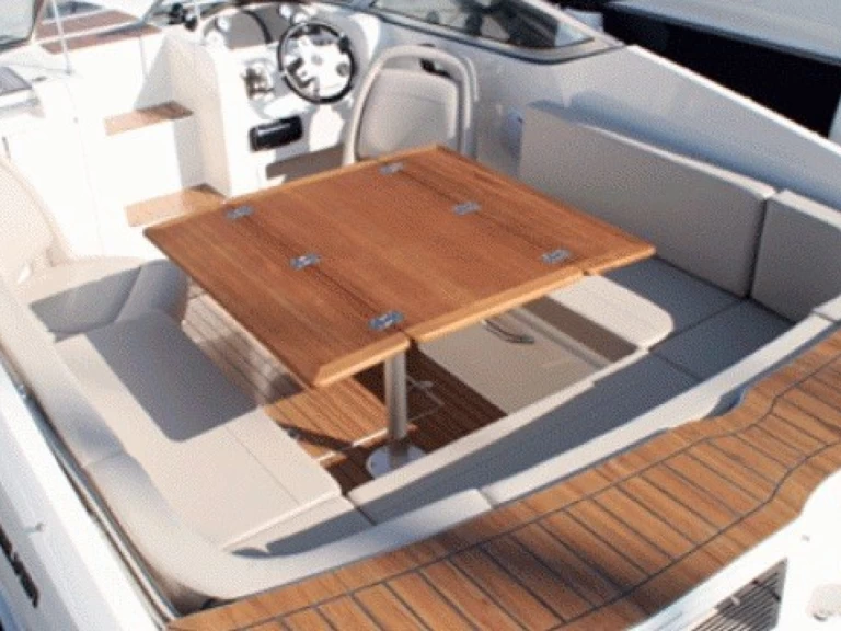 Motorová loď k pronájmu v Marseille za nejlepší cenu