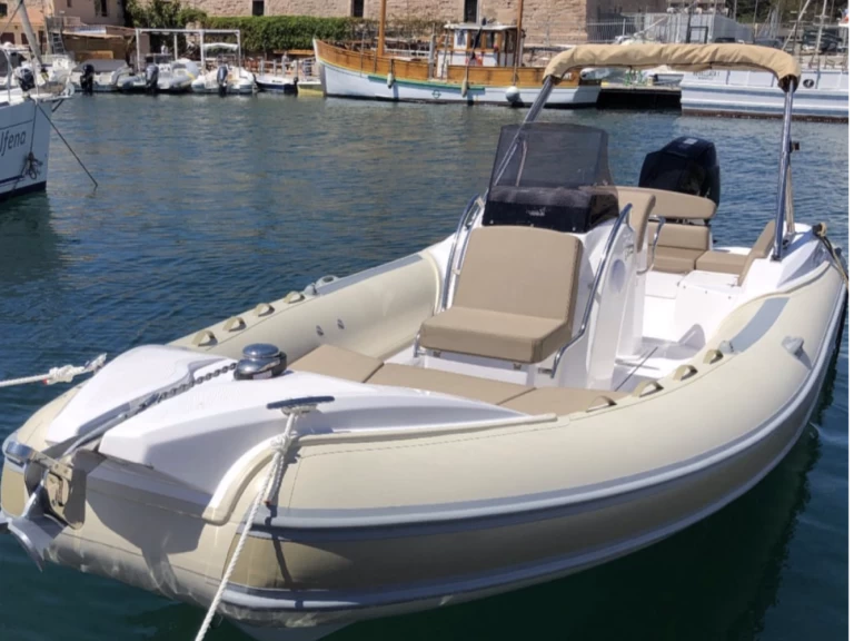 Pronájem lodi MV Marine 740 v Marseille na Samboatu