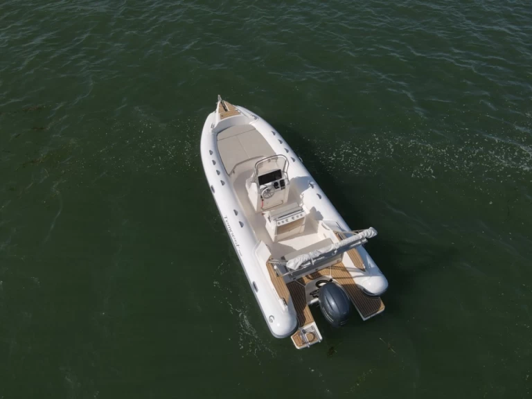 Pronájem lodi Lège-Cap-Ferret lákavé ceny Tempest 700 luxe 