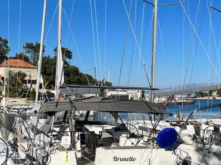 Pronájem Plachetnice Bavaria s licencí