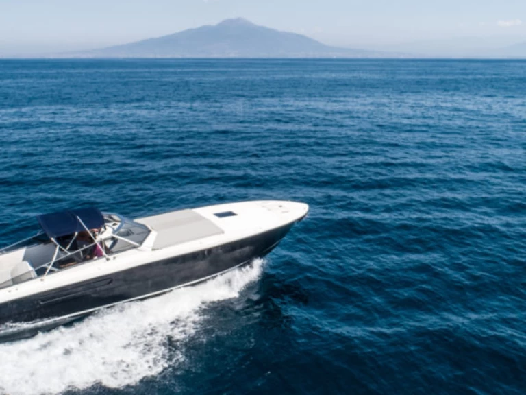 Pronájem lodi Itama Itama 38 v Sorrento na Samboatu