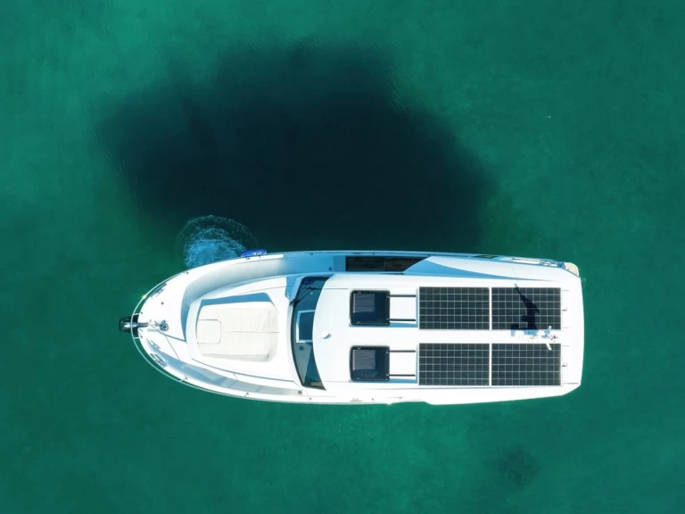 Pronájem Jachta v Biograd Na Moru -Greenline Yachts Greenline 39