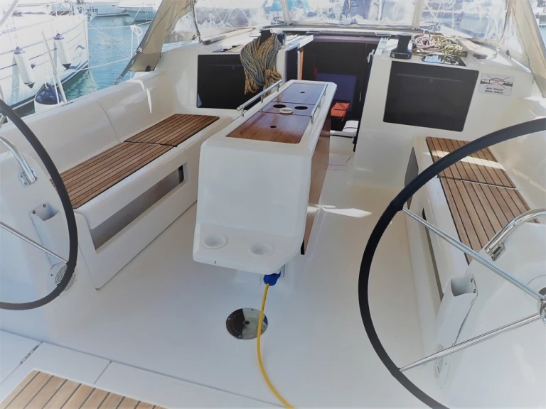 Pronájem lodi Dufour Dufour 412 Grand Large v Biograd Na Moru na Samboatu